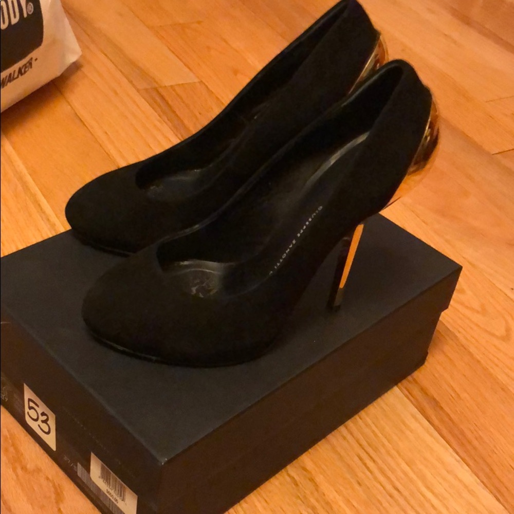 Giuseppe Zanotti pump